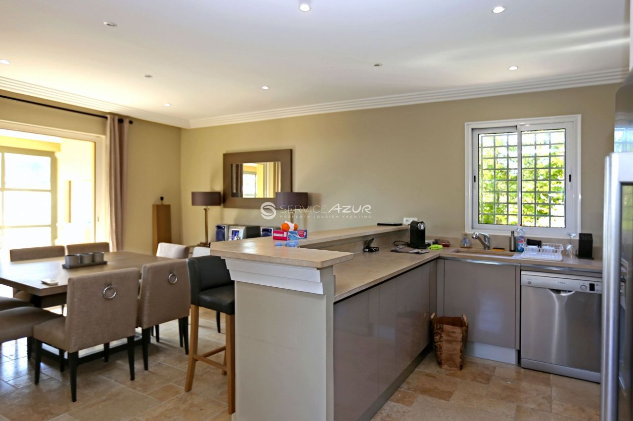 Вилла в Сен-Максиме, Франция, 205 м² - фото 10