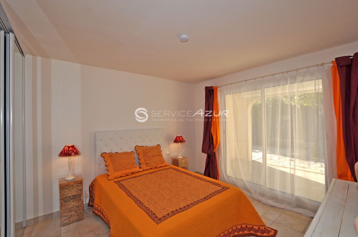 Вилла в Вильнёв-Лубе, Франция, 150 м² - фото 11