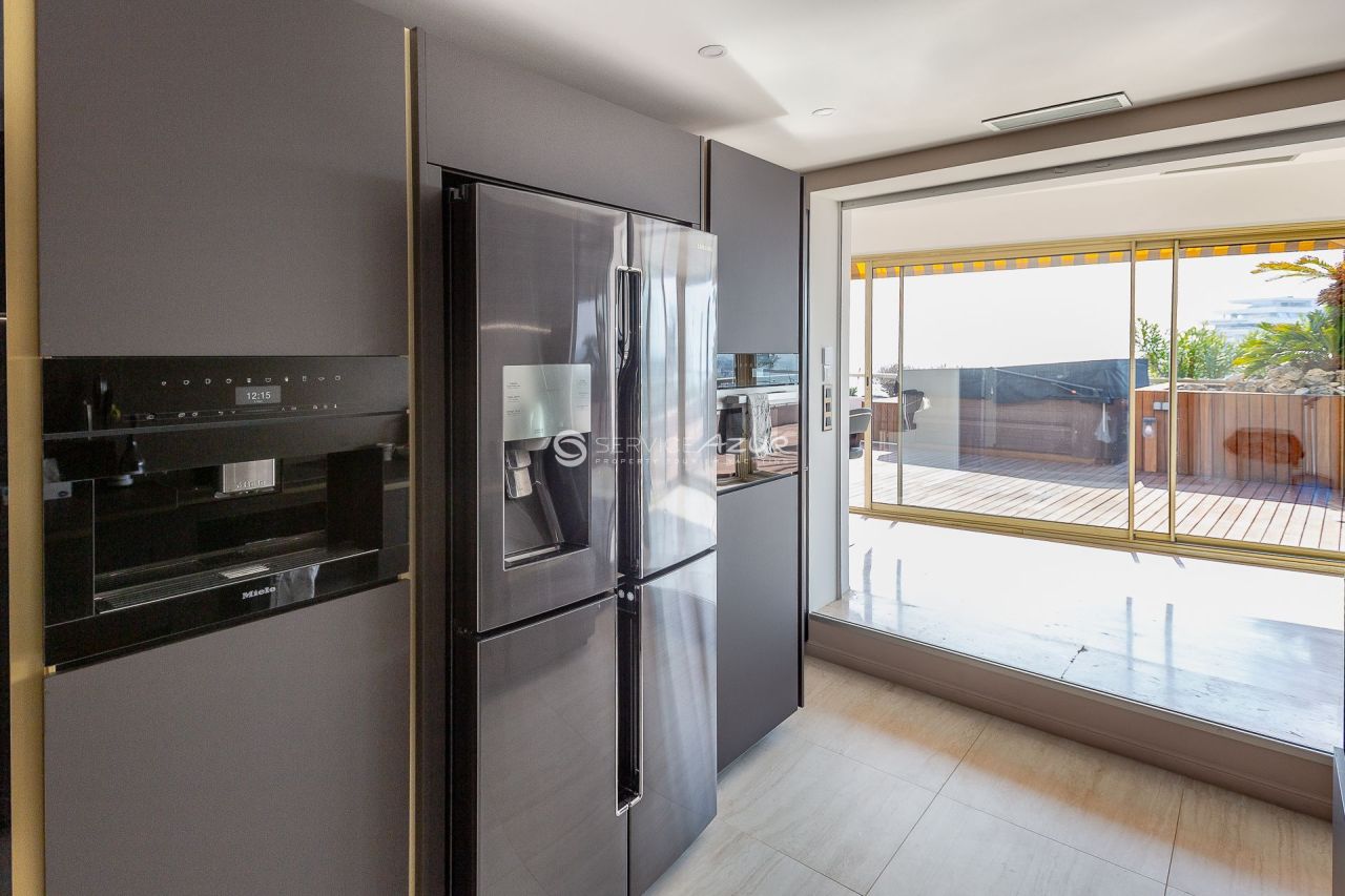 Апартаменты в Вильнёв-Лубе, Франция, 120 м² - фото 12