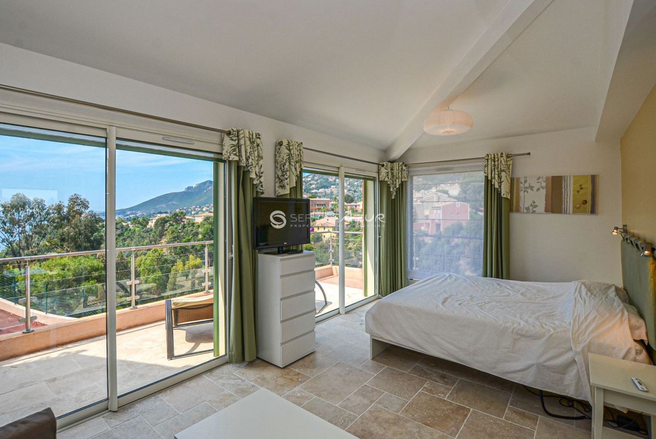 Вилла в Теуль-сюр-Мер, Франция, 280 м² - фото 12