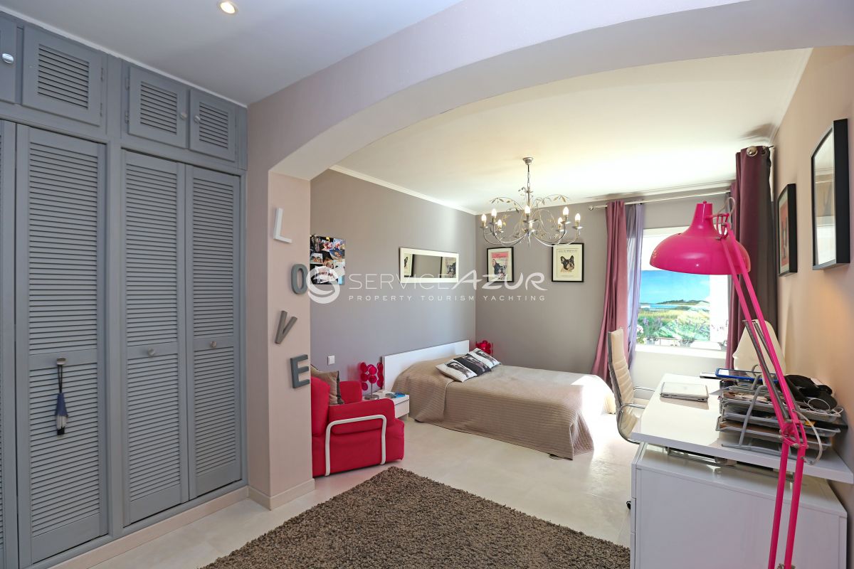 Вилла в Сен-Максиме, Франция, 400 м² - фото 14