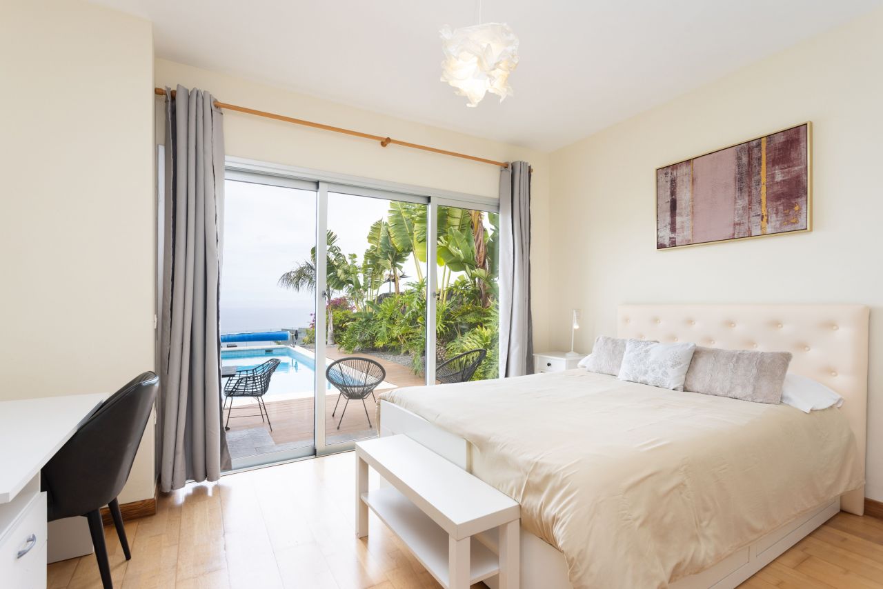 Вилла в Санта-Урсуле, Испания, 614 м² - фото 12