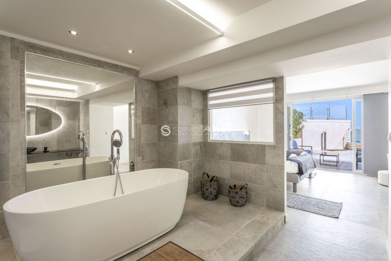 Вилла в Сен-Максиме, Франция, 330 м² - фото 15