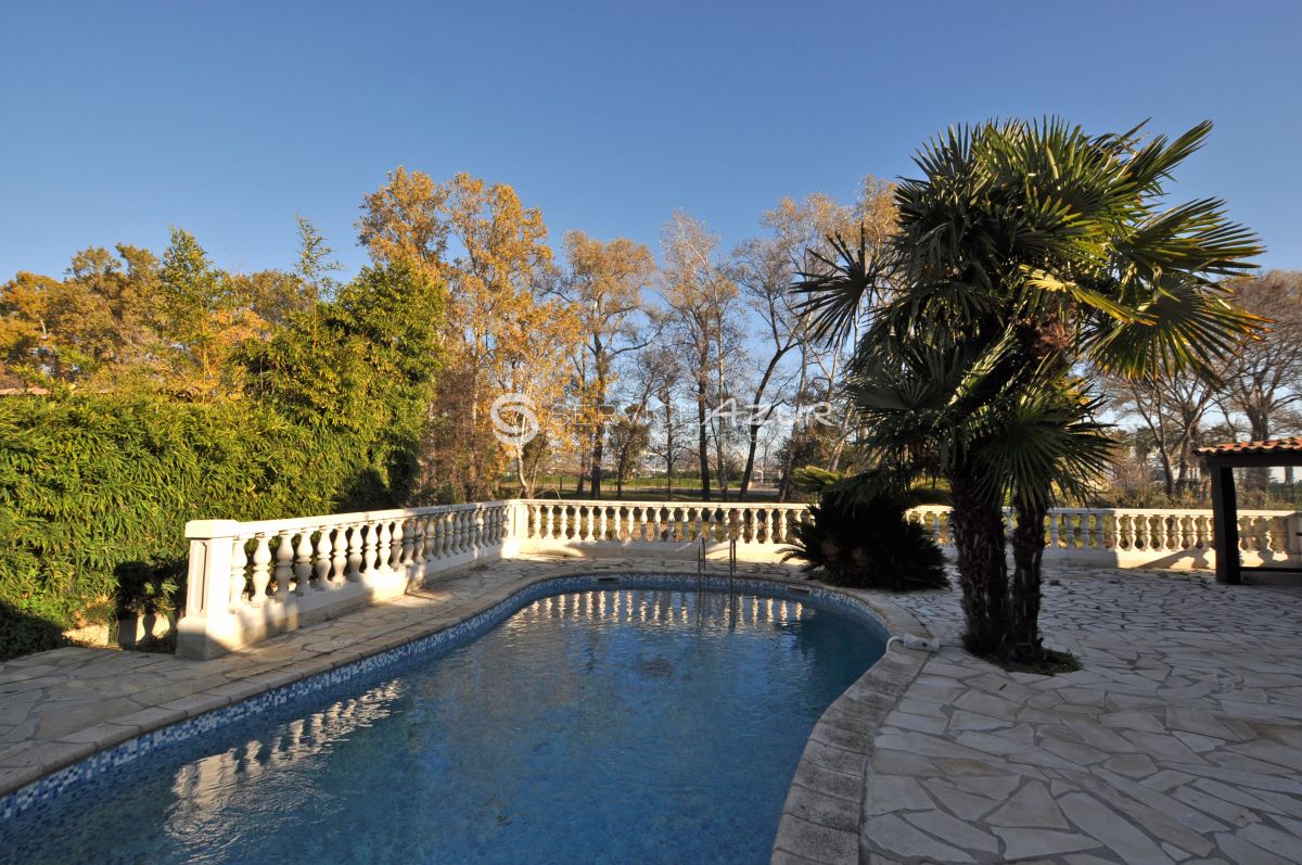 Вилла в Вильнёв-Лубе, Франция, 150 м² - фото 16