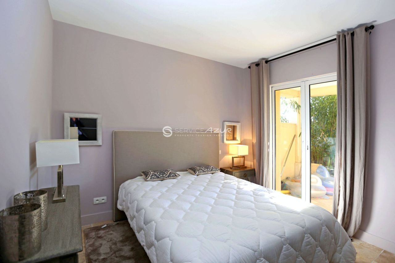 Вилла в Сен-Максиме, Франция, 205 м² - фото 16