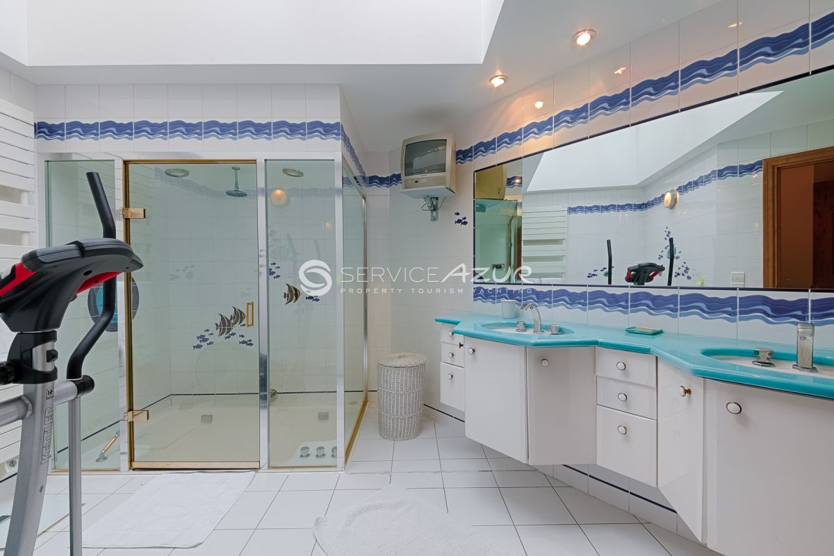 Вилла в Вильфранш-сюр-Мер, Франция, 250 м² - фото 18