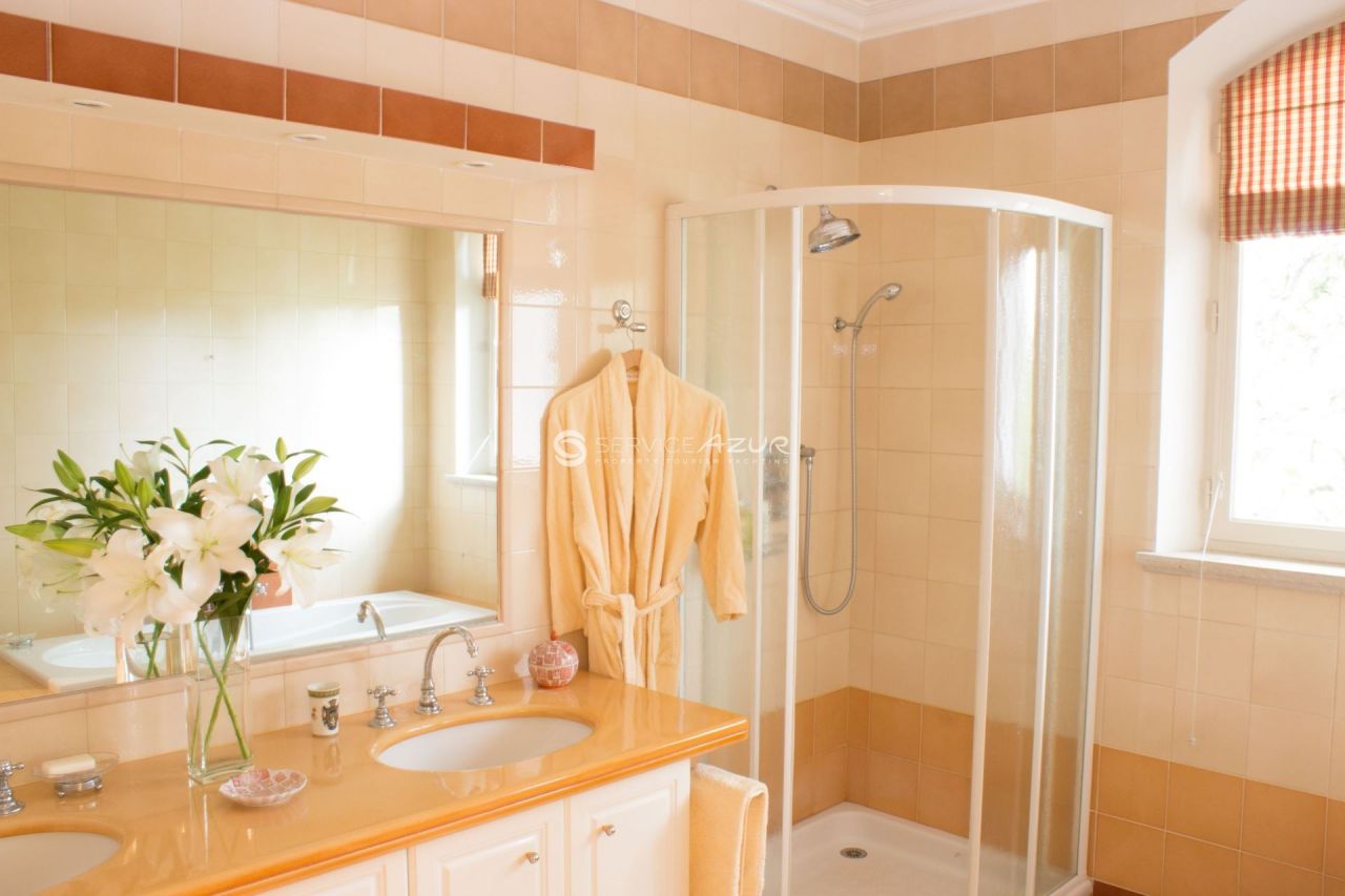 Вилла в Вильнёв-Лубе, Франция - фото 19