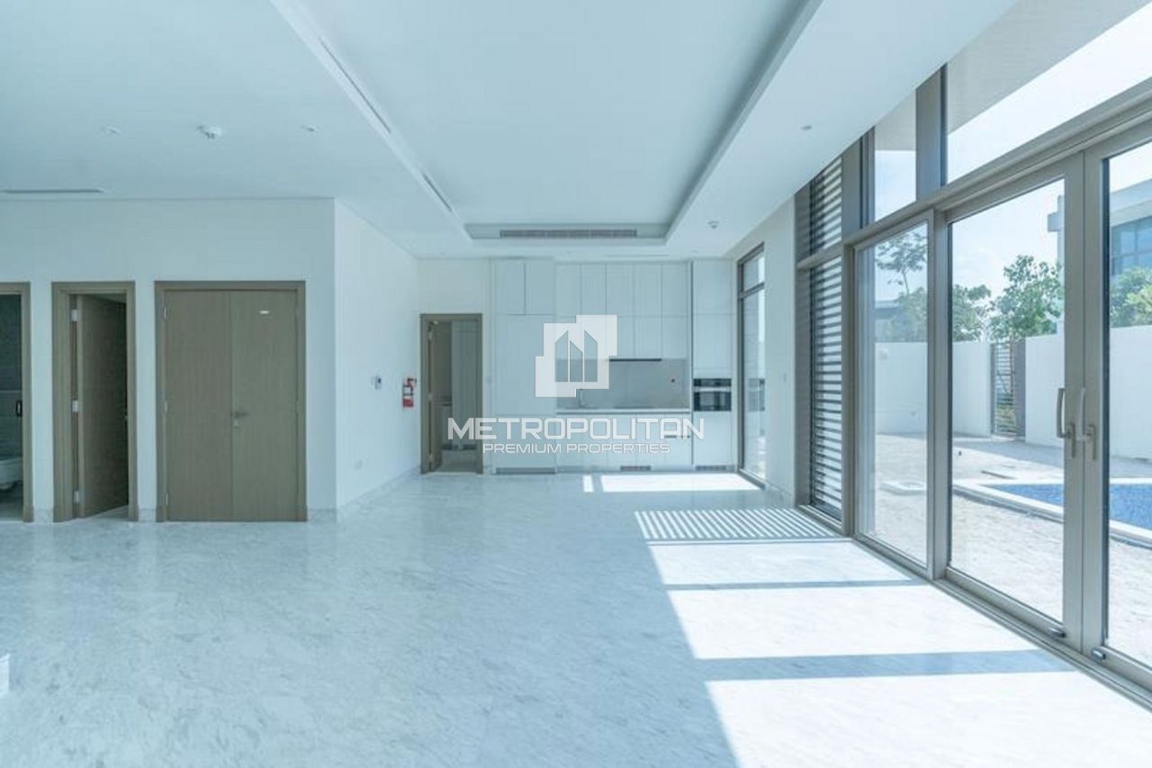 Вилла в Дубае, ОАЭ, 570 м² - фото 1