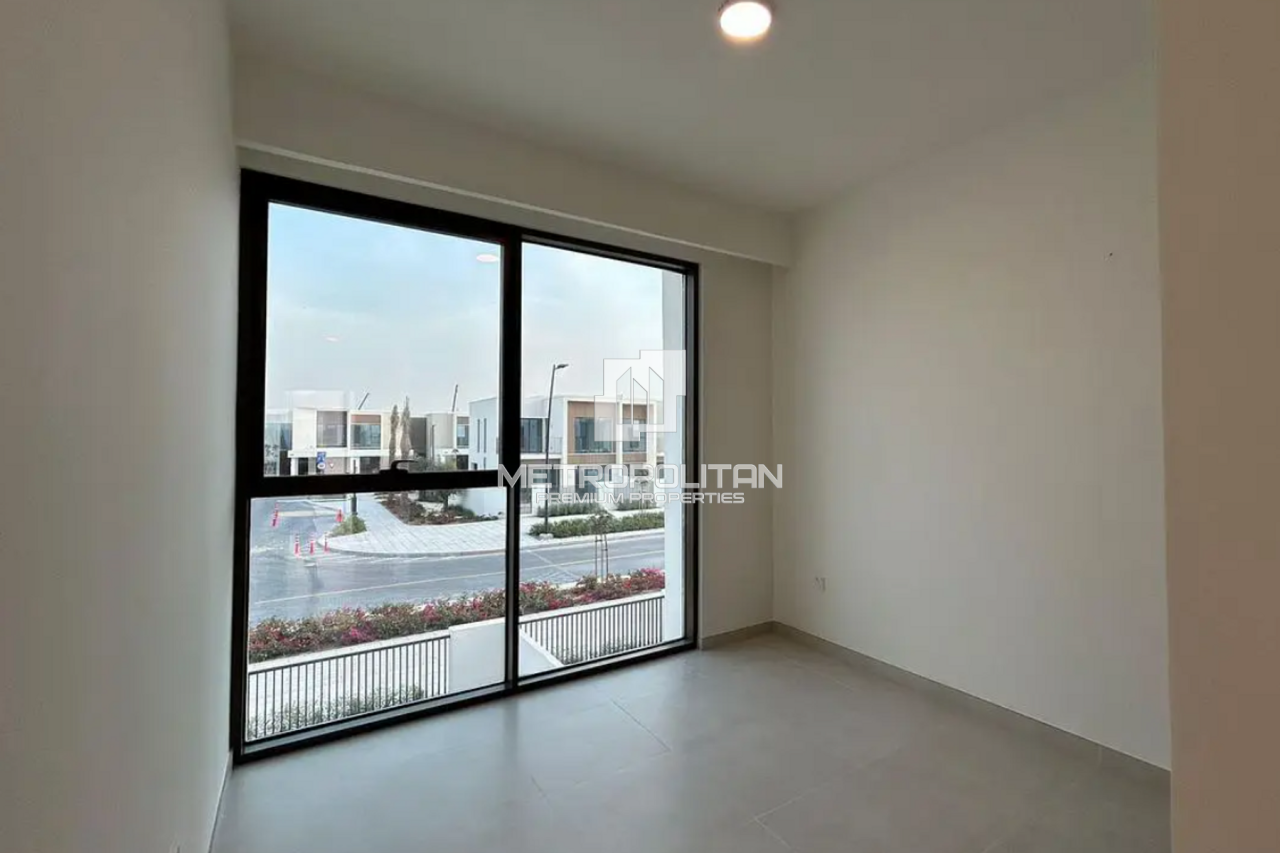 Вилла в Дубае, ОАЭ, 255 м² - фото 2