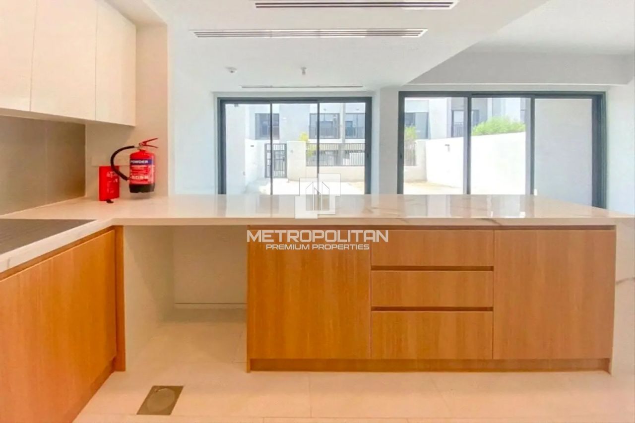 Таунхаус в Дубае, ОАЭ, 217 м² - фото 5