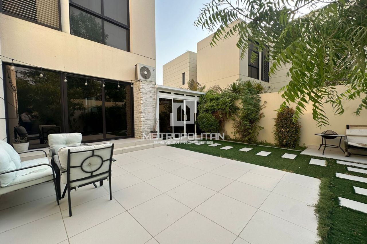 Вилла в Дубае, ОАЭ, 297 м² - фото 11