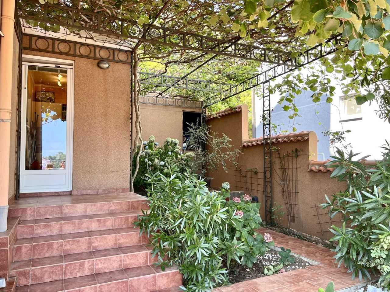 Коттедж в Петроваце, Черногория, 102 м² - фото 2