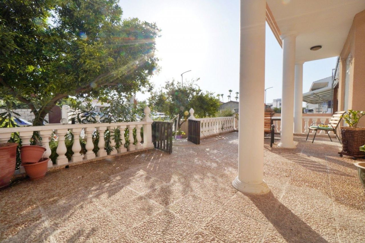 Бунгало в Ларнаке, Кипр, 156 м² - фото 3