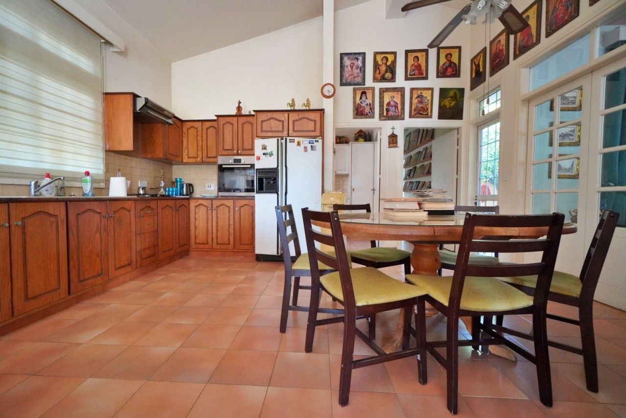 Бунгало в Ларнаке, Кипр, 156 м² - фото 5