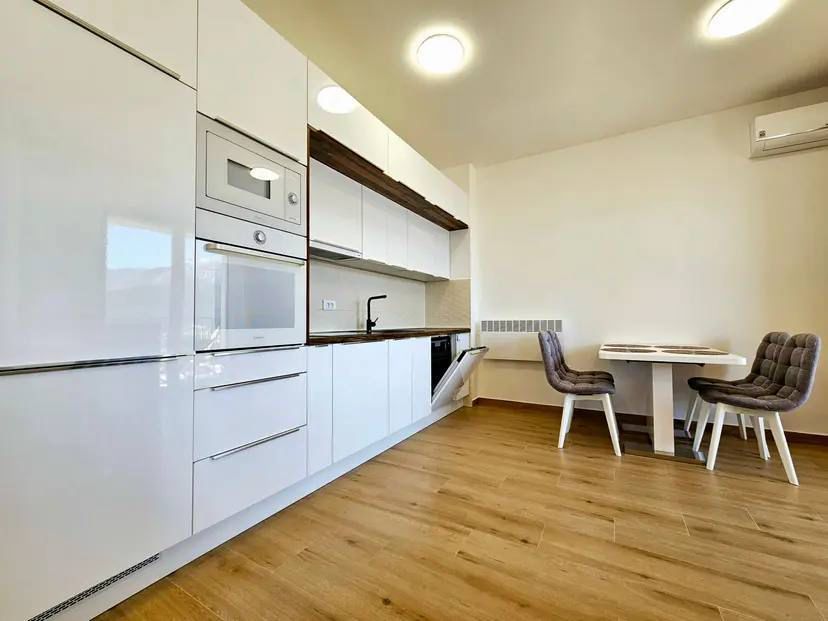 Квартира в Будве, Черногория, 73 м² - фото 8