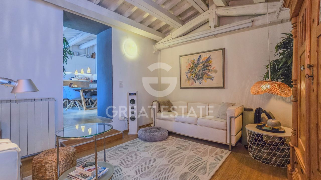 Апартаменты в Фолиньо, Италия, 117.8 м² - фото 1