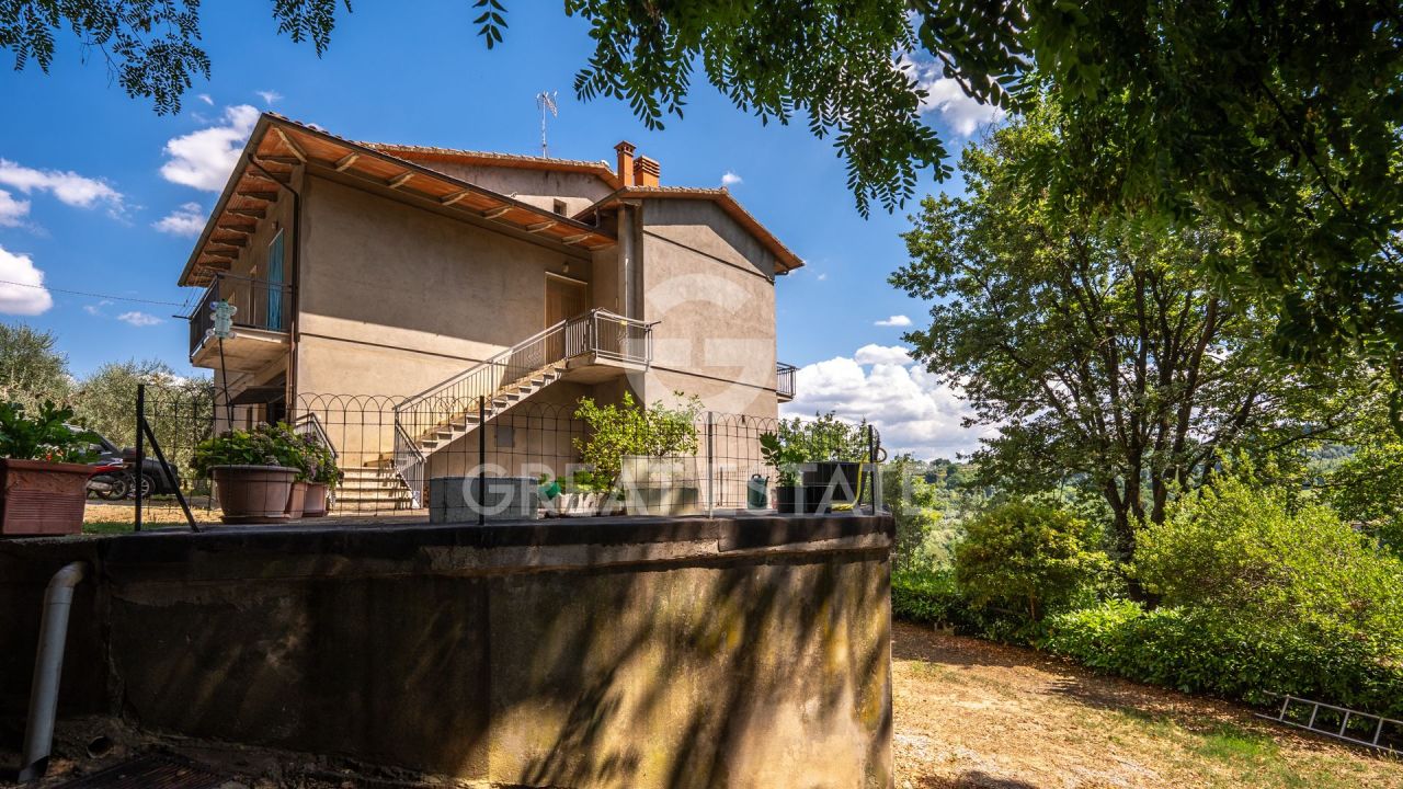 Дом в Монтепульчано, Италия, 339.2 м² - фото 10