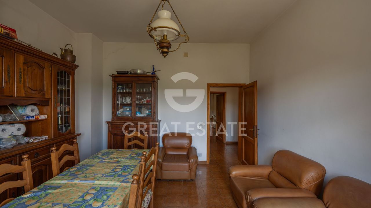 Дом в Монтепульчано, Италия, 339.2 м² - фото 12