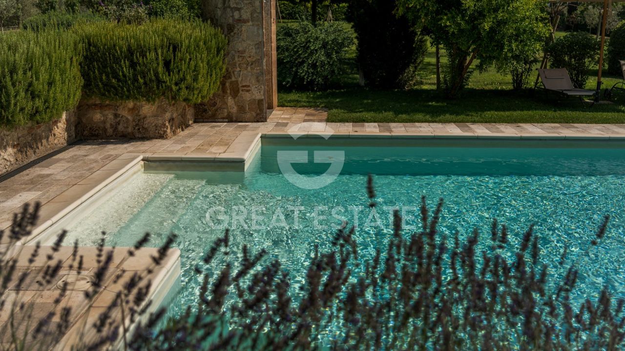 Дом в Четоне, Италия, 335 м² - фото 16