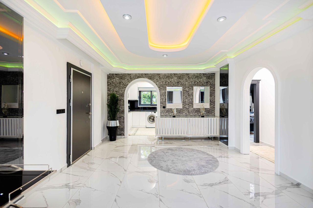 Вилла в Алании, Турция, 350 м² - фото 15