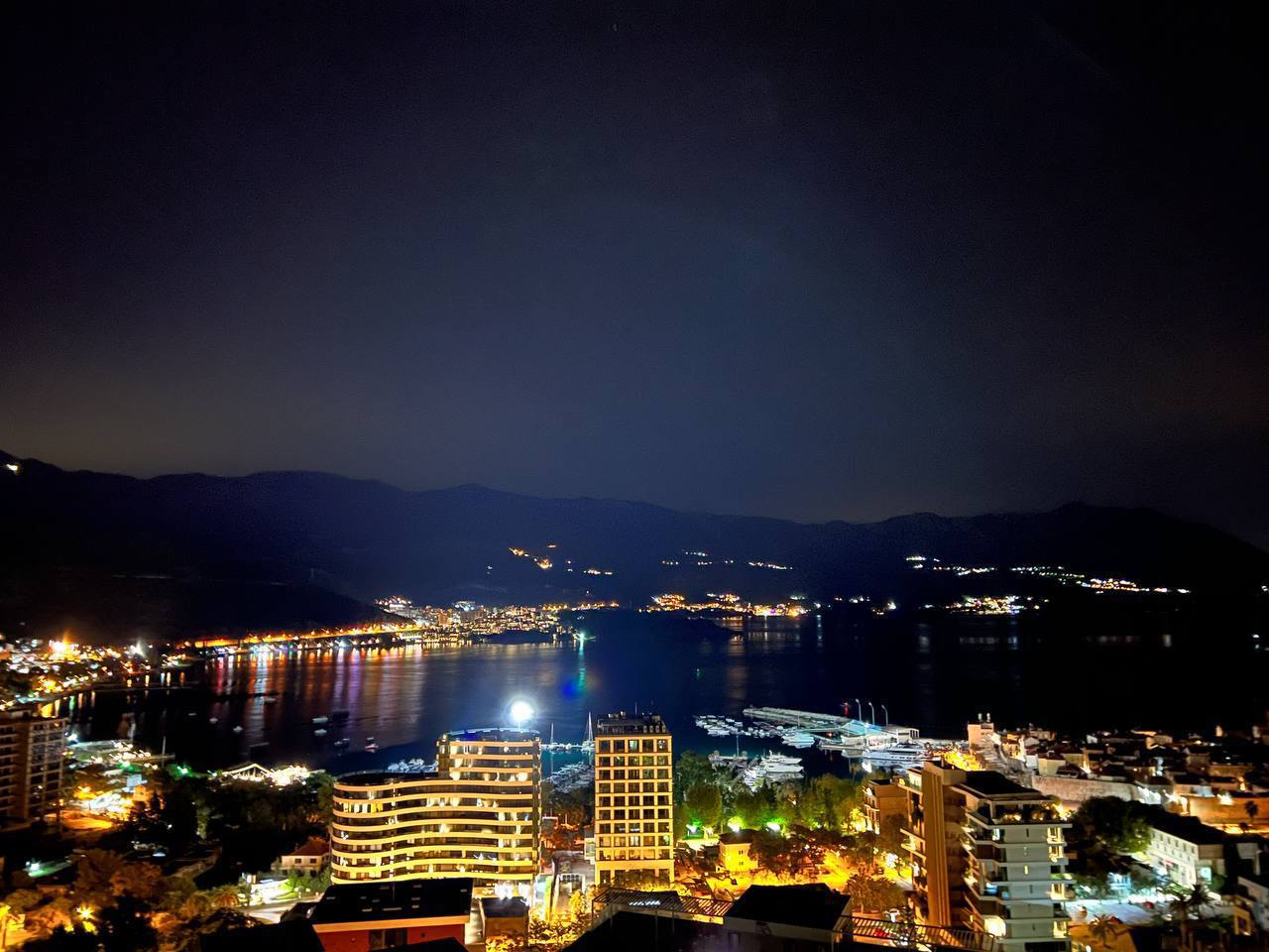 Квартира в Будве, Черногория, 50 м² - фото 2