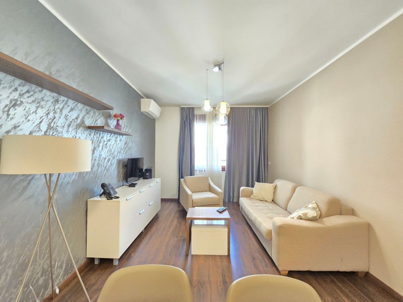 Апартаменты в Бечичи, Черногория, 93 м² - фото 1