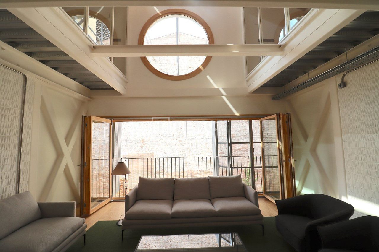 Таунхаус в Барселоне, Испания, 125 м² - фото 8