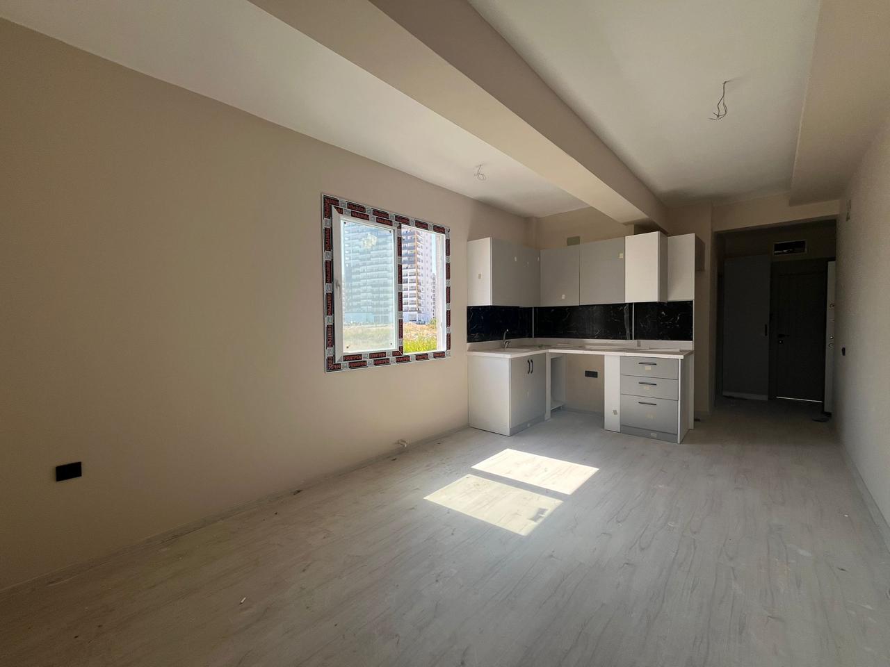 Квартира в Мерсине, Турция, 58 м² - фото 1