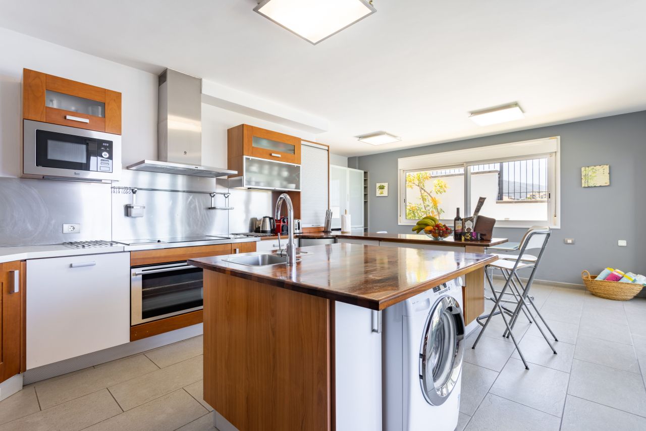 Вилла в Пуэрто-де-ла-Крус, Испания, 800 м² - фото 8