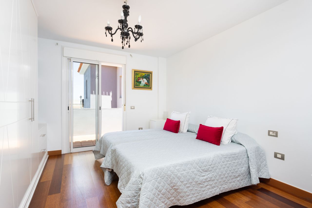 Вилла в Пуэрто-де-ла-Крус, Испания, 800 м² - фото 12