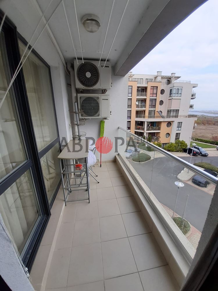 Квартира в Бургасе, Болгария, 58 м² - фото 10