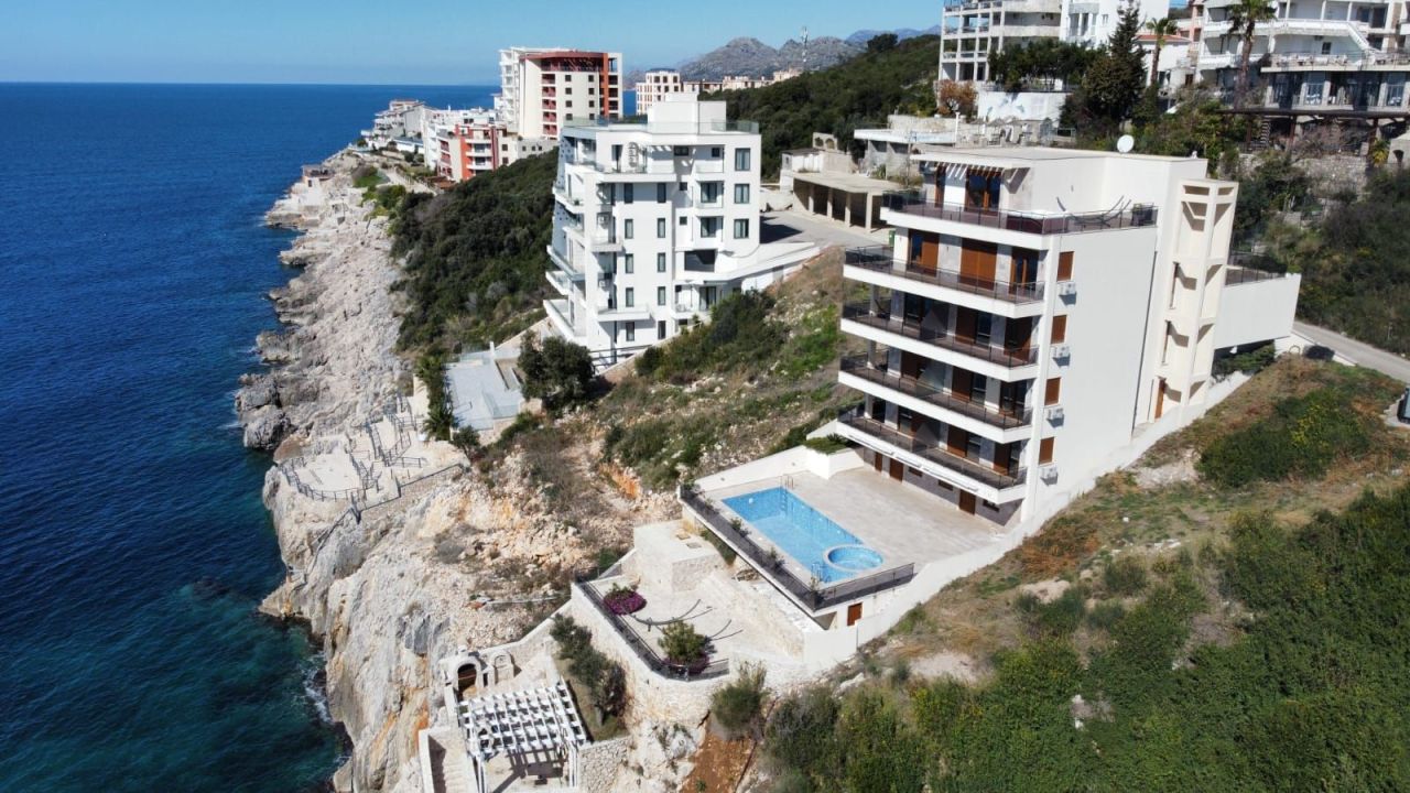 Отель, гостиница в Добра Воде, Черногория, 917 м² - фото 2