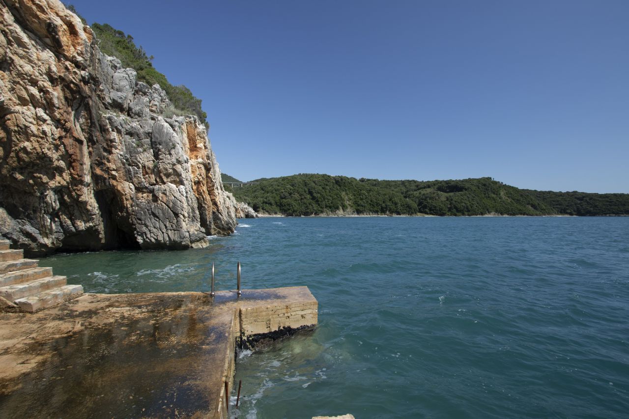 Отель, гостиница в Добра Воде, Черногория, 917 м² - фото 5