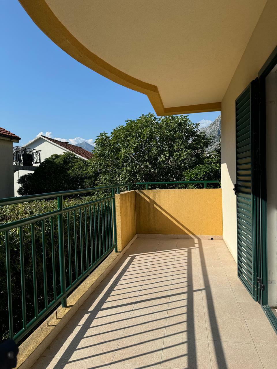 Квартира в Доброте, Черногория, 58 м² - фото 2