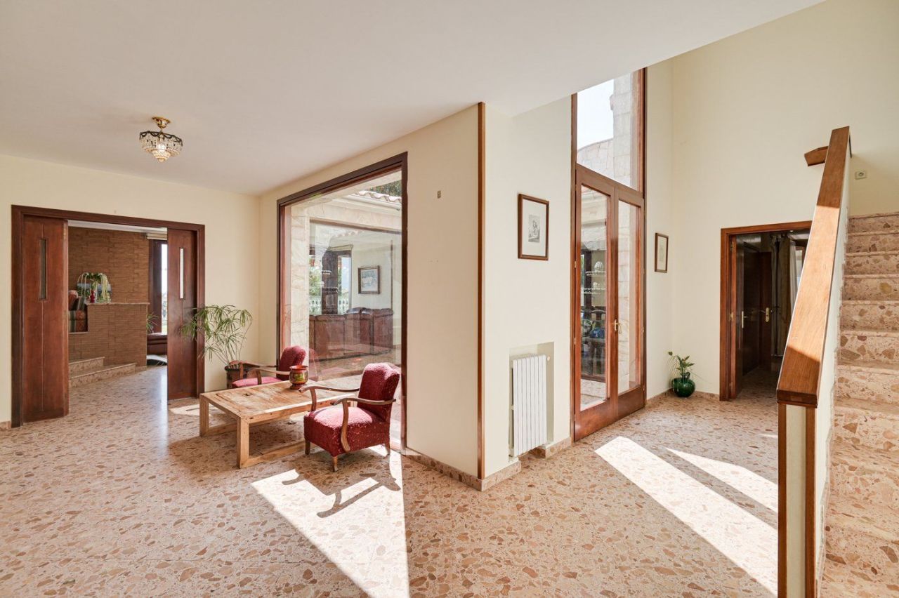 Дом на Коста-Брава, Испания, 654 м² - фото 10