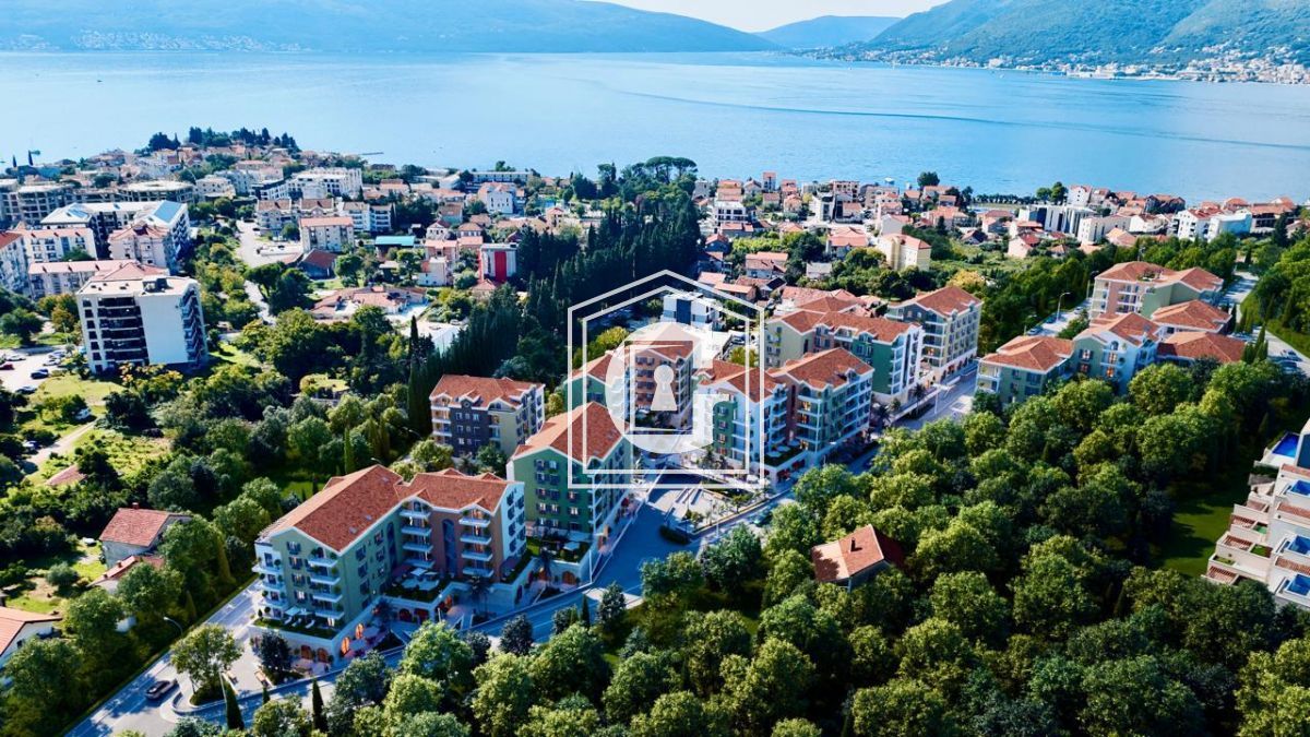 Апартаменты в Тивате, Черногория, 51 м² - фото 4