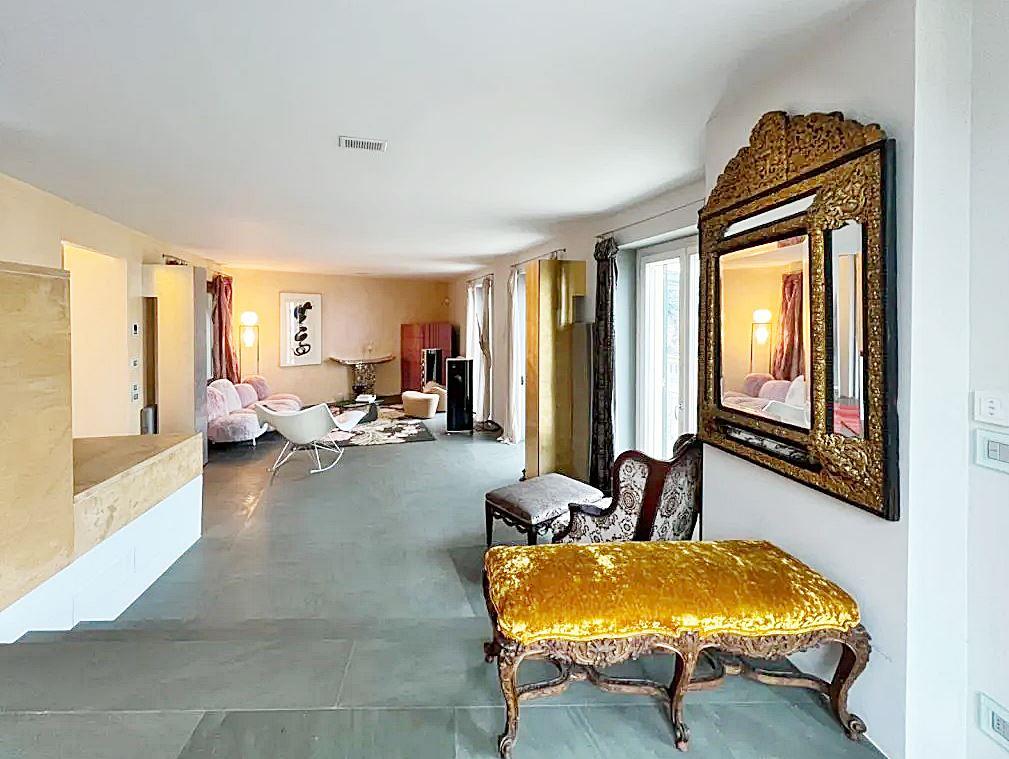 Вилла в Больяско, Италия, 365 м² - фото 3