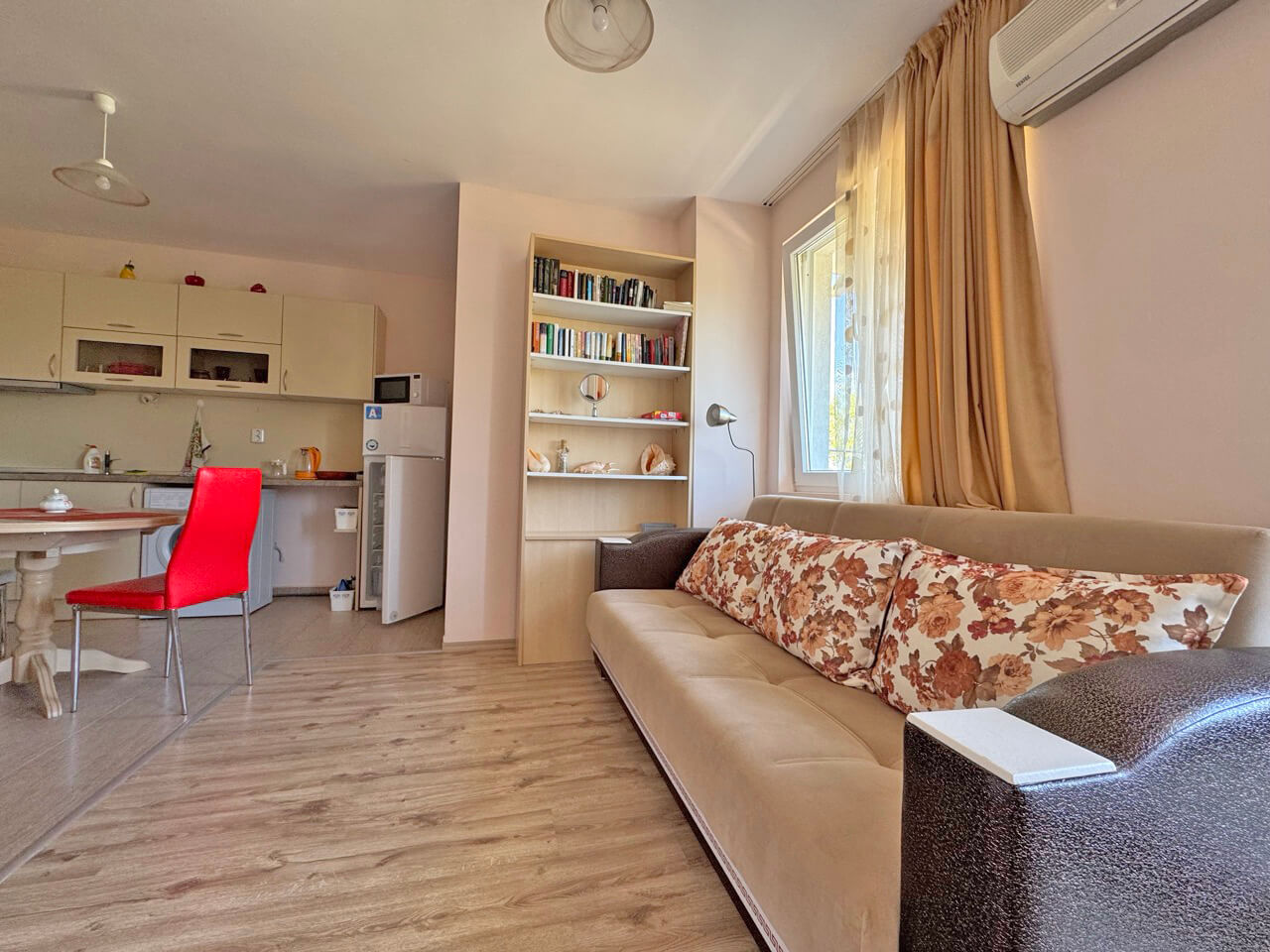 Квартира на Солнечном берегу, Болгария, 53 м² - фото 1
