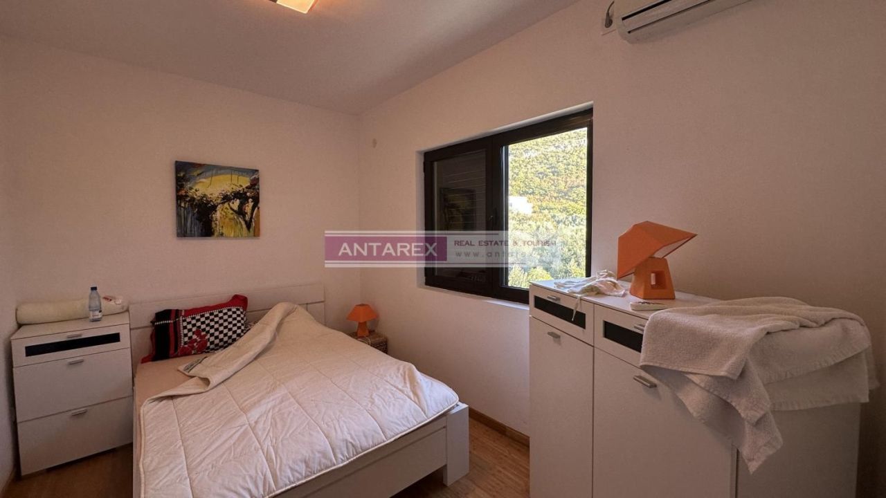 Апартаменты в Бечичи, Черногория, 110 м² - фото 8