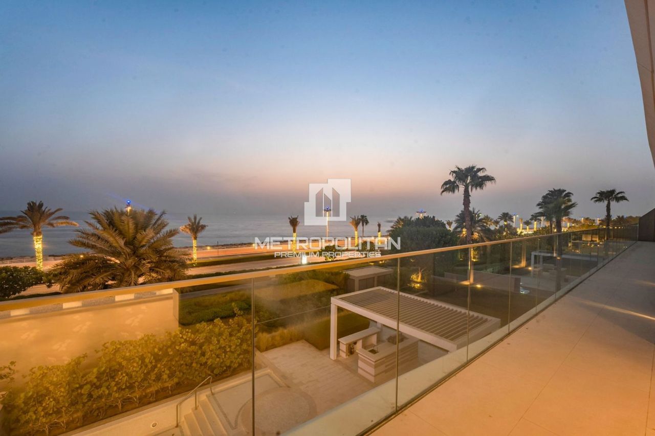 Апартаменты в Дубае, ОАЭ, 744 м² - фото 1