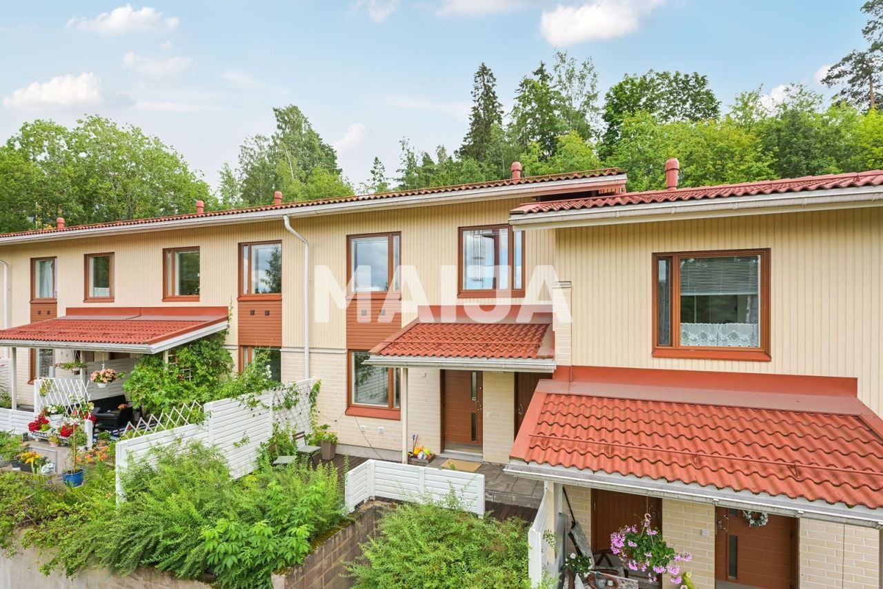 Квартира в Вантаа, Финляндия, 94 м² - фото 1