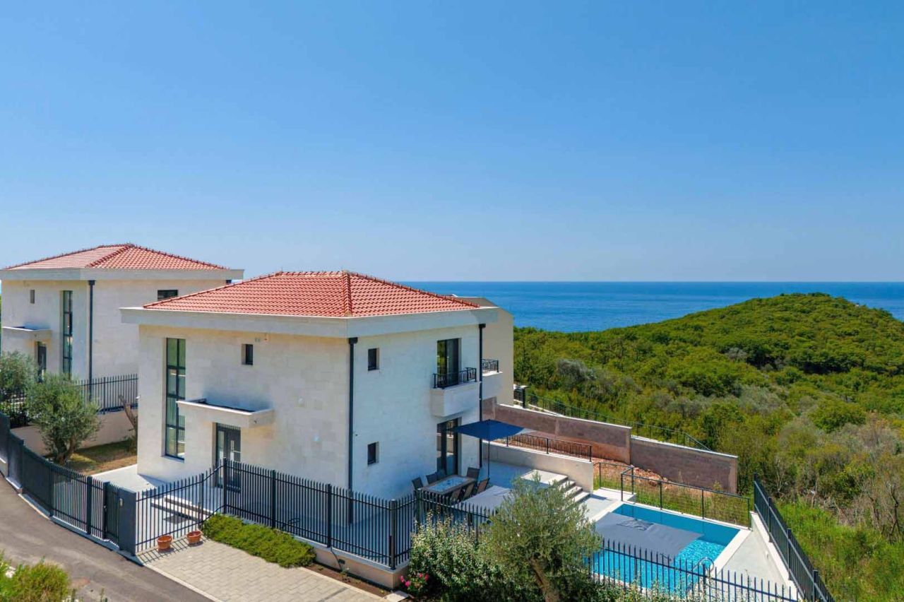 Вилла в Режевичах, Черногория, 318 м² - фото 2