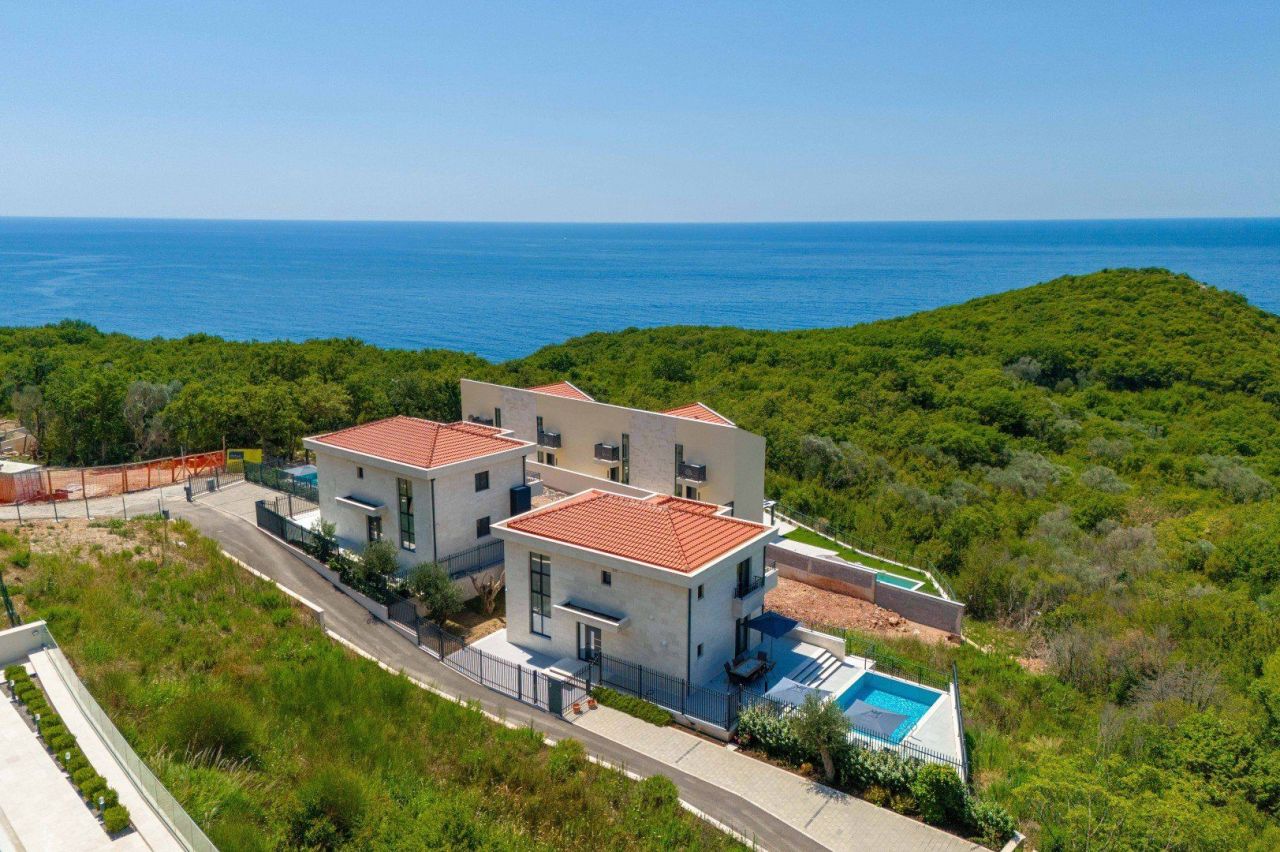 Вилла в Режевичах, Черногория, 318 м² - фото 3