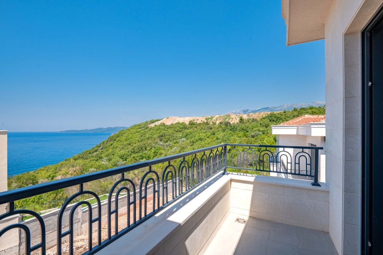 Вилла в Режевичах, Черногория, 318 м² - фото 10