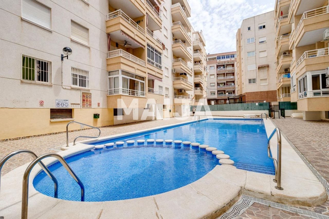 Апартаменты в Торревьехе, Испания, 60 м² - фото 1