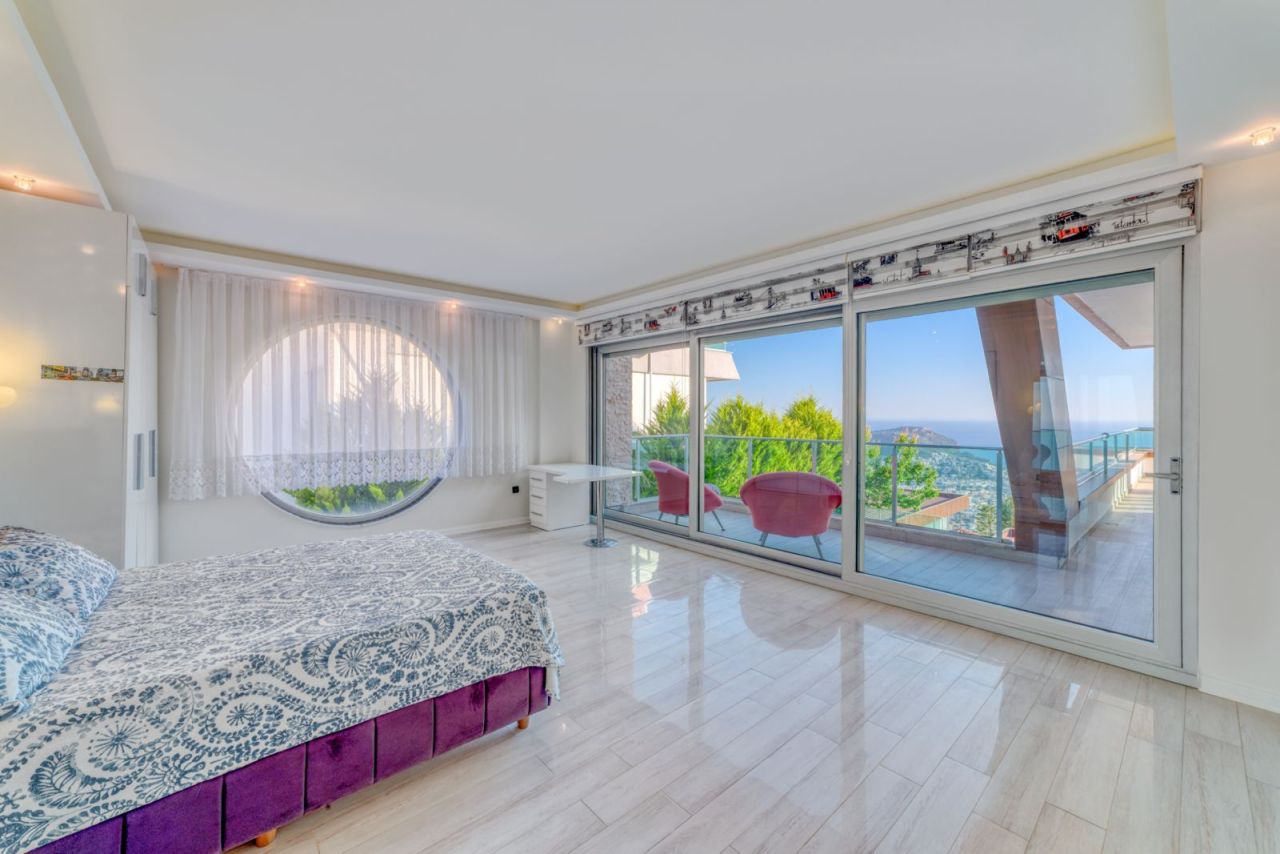 Вилла в Алании, Турция, 300 м² - фото 14