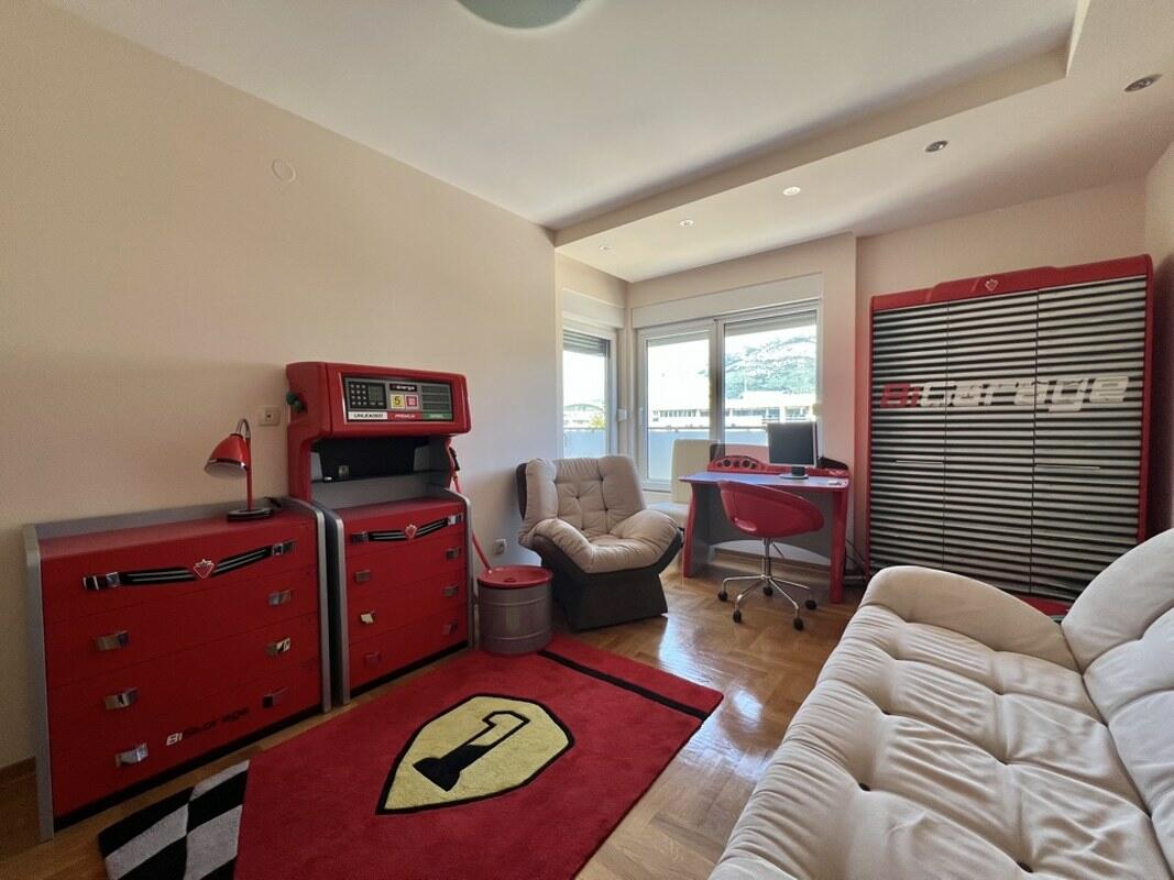 Квартира в Баре, Черногория, 95 м² - фото 19