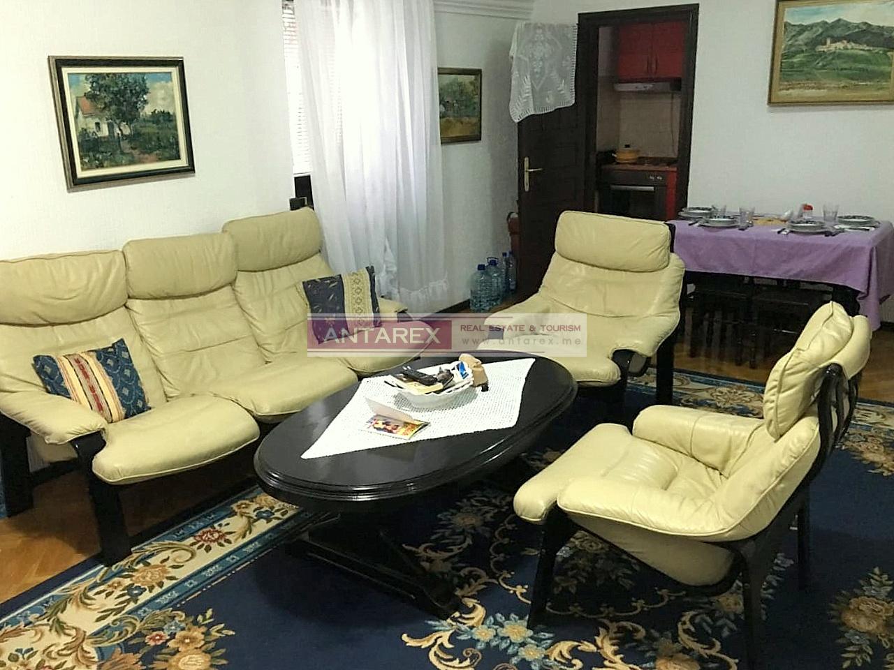 Вилла в Дженовичах, Черногория, 211 м² - фото 1