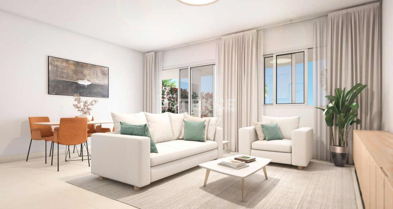 Апартаменты в Бенальмадене, Испания, 76 м² - фото 9