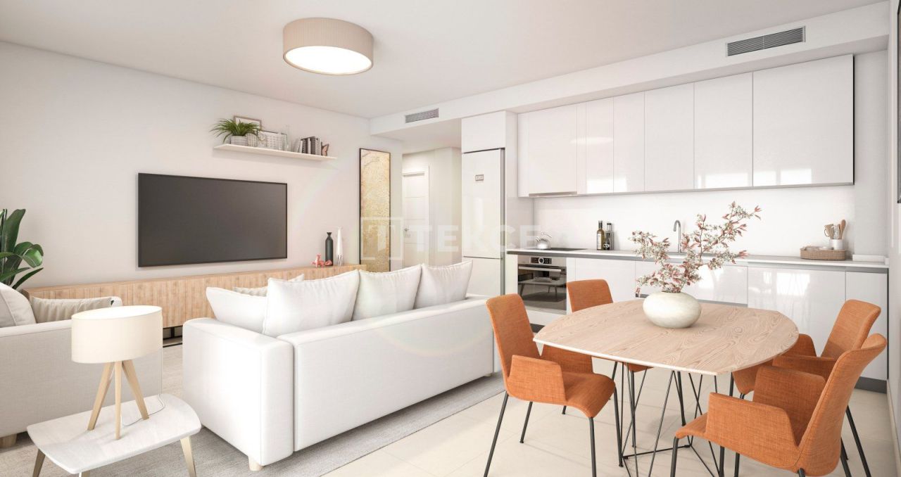 Апартаменты в Бенальмадене, Испания, 76 м² - фото 10